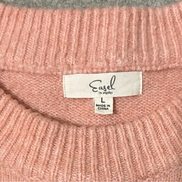 Easel Peach Sweater with Teal Floral Accents - Picture 4 of 8